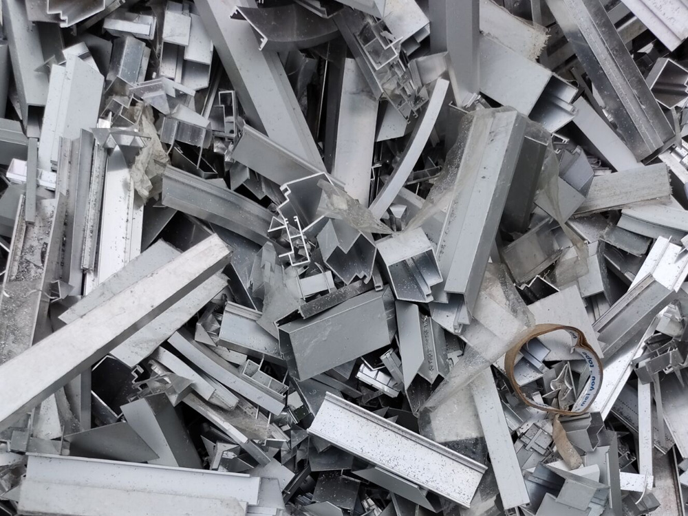 廢舊物資回收加工行業(yè)挑戰(zhàn)與未來趨勢(shì)